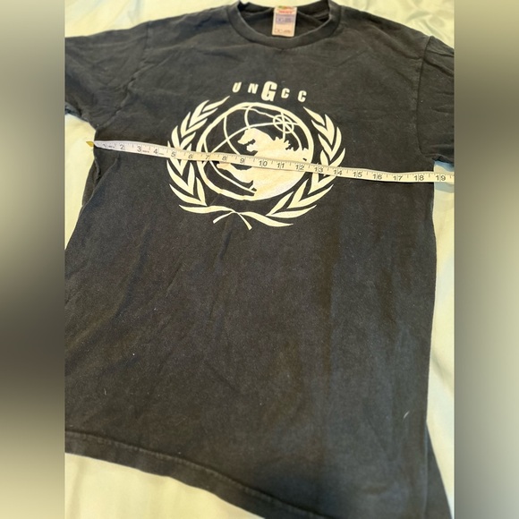 UNGCC Godzilla Vintage/Y2K Graphic Tee. Fruit of the Loom Heavy Cotton. - Picture 3 of 9